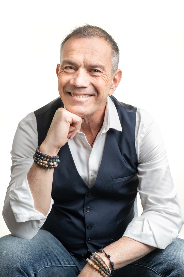 David Barbion, thérapeute en thérapies brèves (hypnose, EMDR, EFT, PNL, coaching) à Colomiers, près de Toulouse